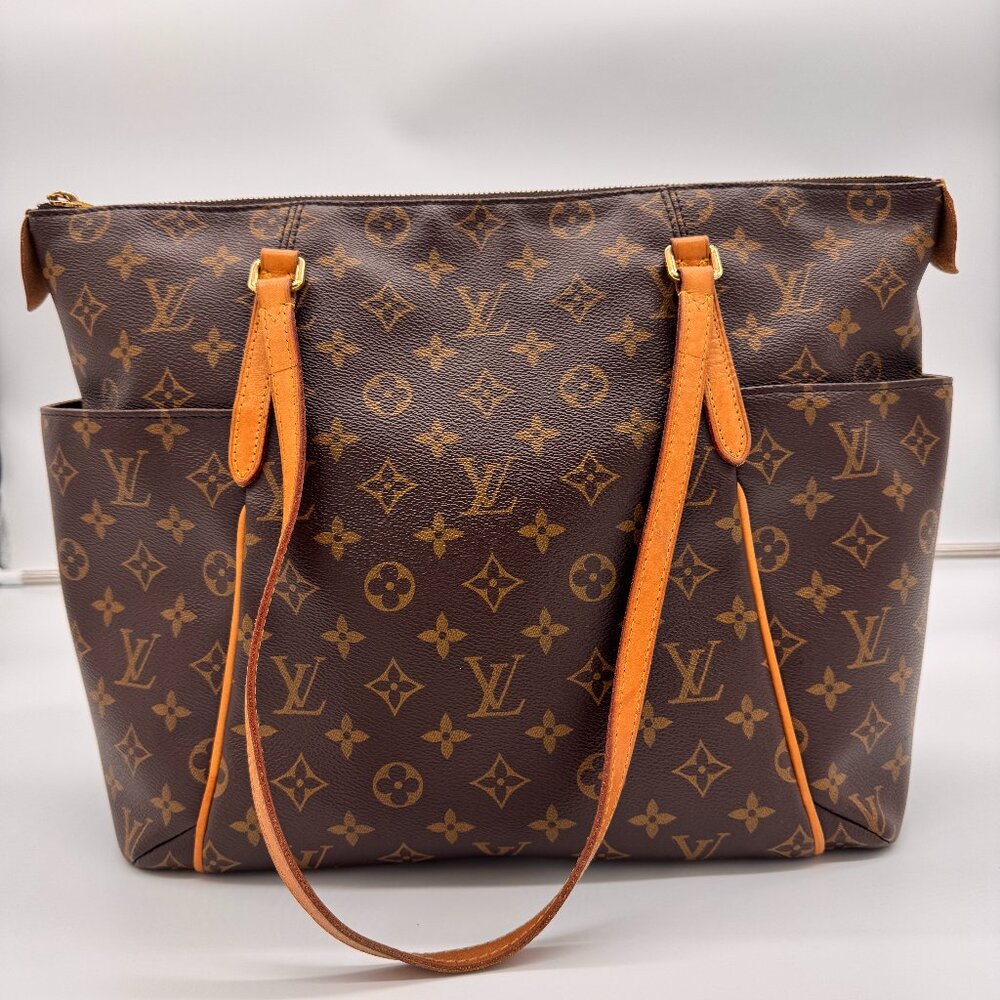 Louis Vuitton Monogram Totally MM M41015 Brown